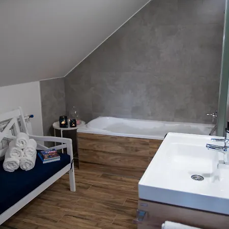 Apartment Zloty I Morski - Kolobrzeg, Budzistowo